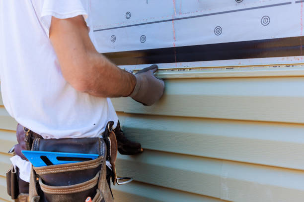 Trusted Storm Damage Siding Repair service in Vienna, VA - Creative Siding